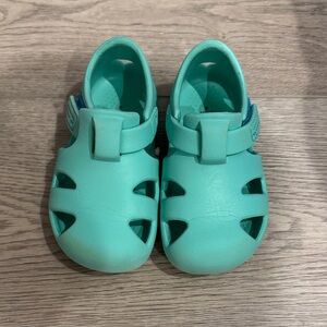 Kids Aqua Sandals